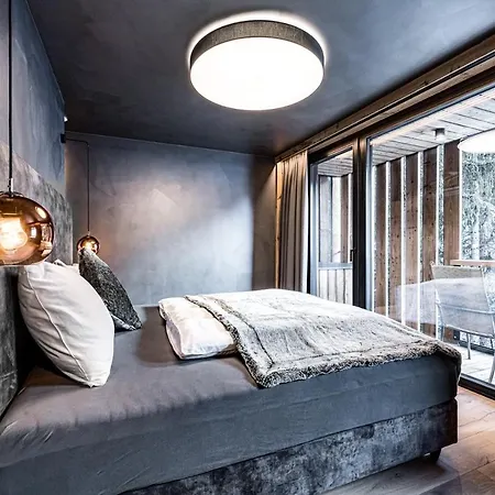 Almmonte Praeclarum - Casual Boutique