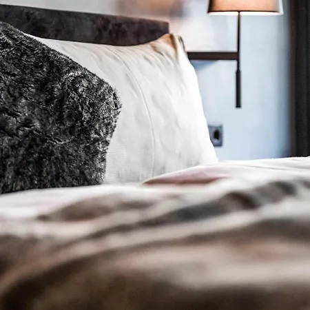 Almmonte Praeclarum Suites - Hideaway Hotel ヴァークライン
