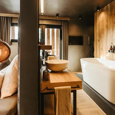 Almmonte Praeclarum Design Hotel Wagrain