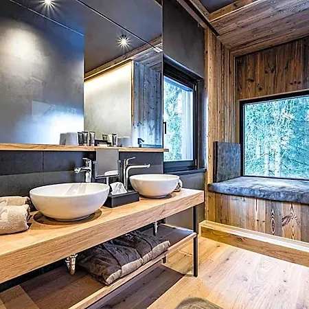 Almmonte Praeclarum - Casual Boutique 5* Wagrain