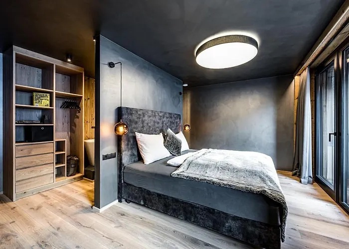 Almmonte Praeclarum - Casual Boutique Hotel 5*