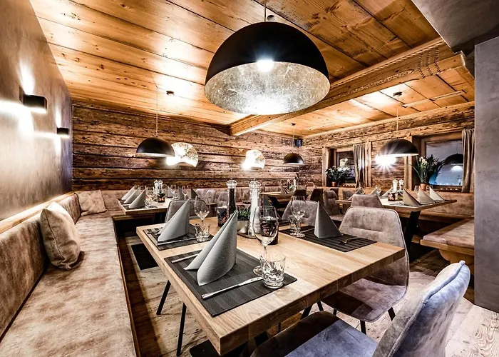 Hotel Almmonte Praeclarum - Casual Boutique Wagrain